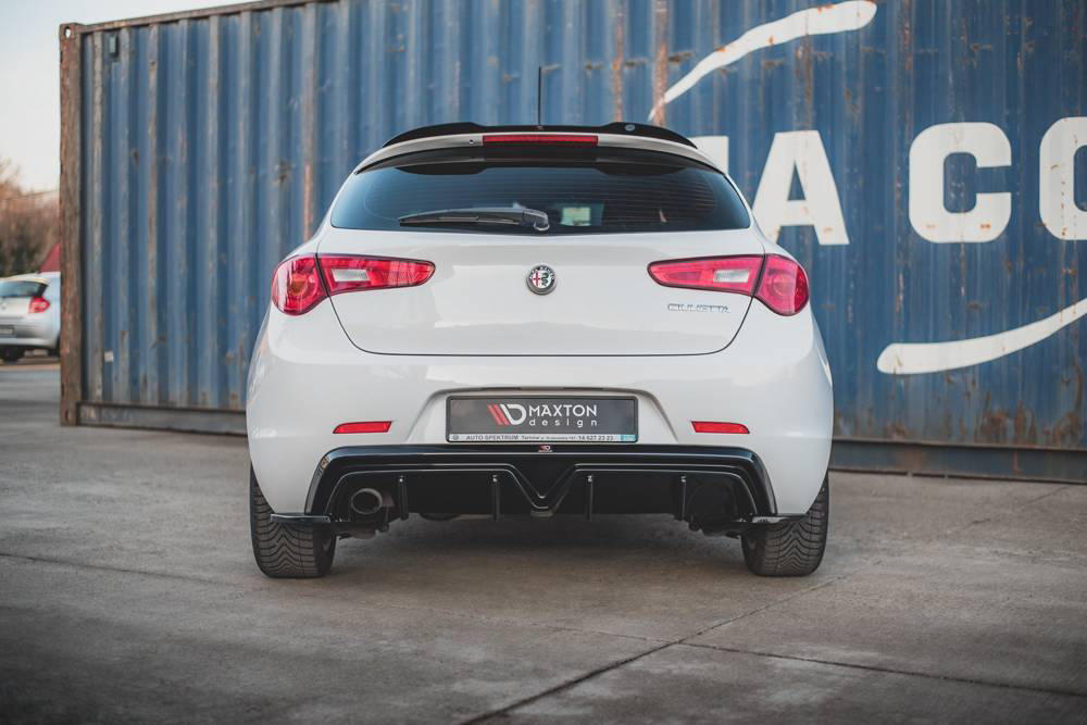 Diffusor Alfa Romeo Giulietta Facelift Glanzend Zwart Enkel