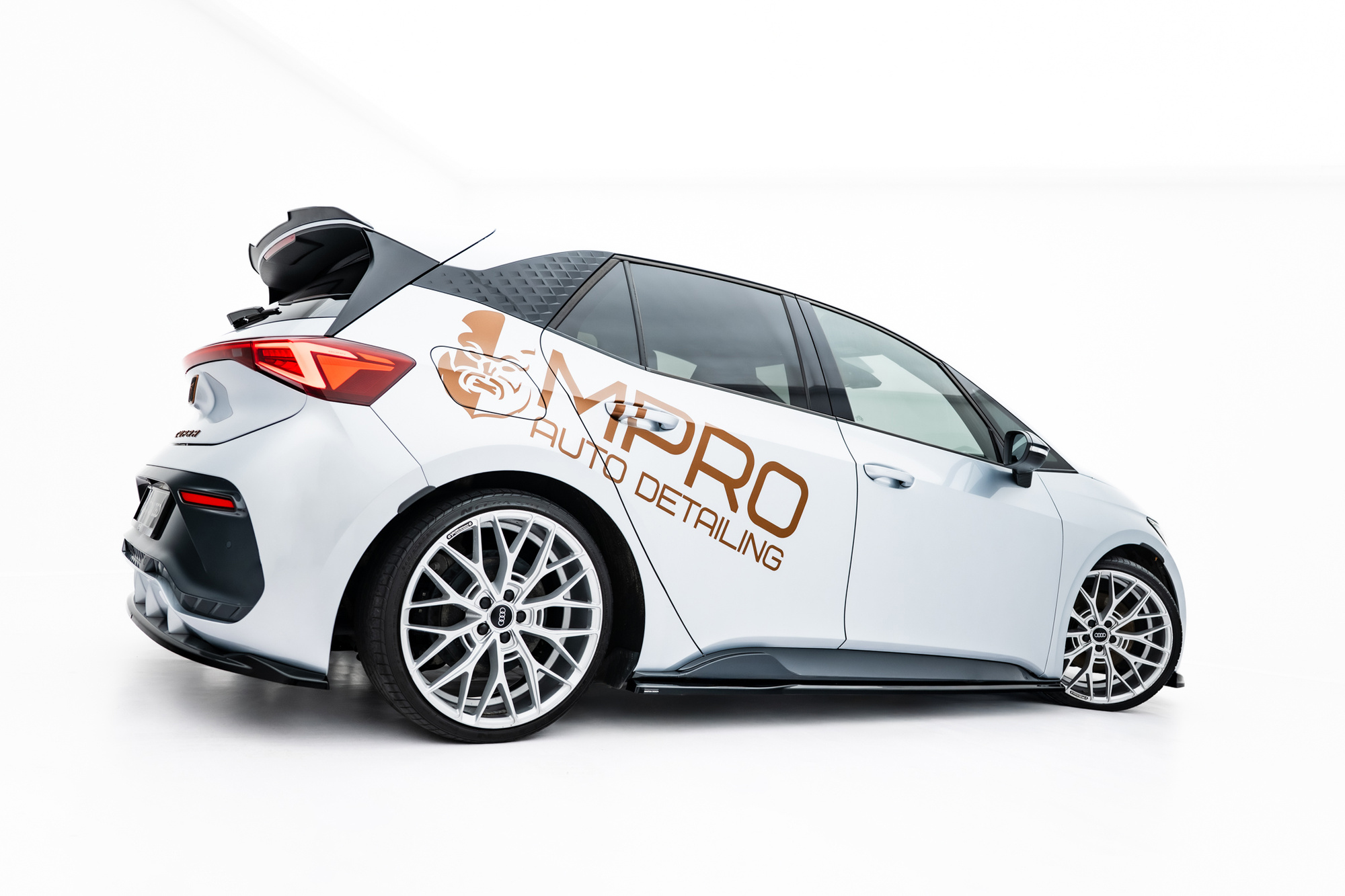 Bodykit Cupra Born Mk1 Maxton Design 2021 – Hede