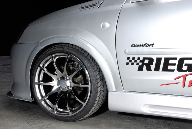 Zijskirts Opel Corsa C GTC Rieger met uitsnede