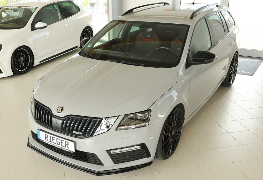 Voorspoiler Skoda Octavia RS 5E Rieger Glans Zwart
