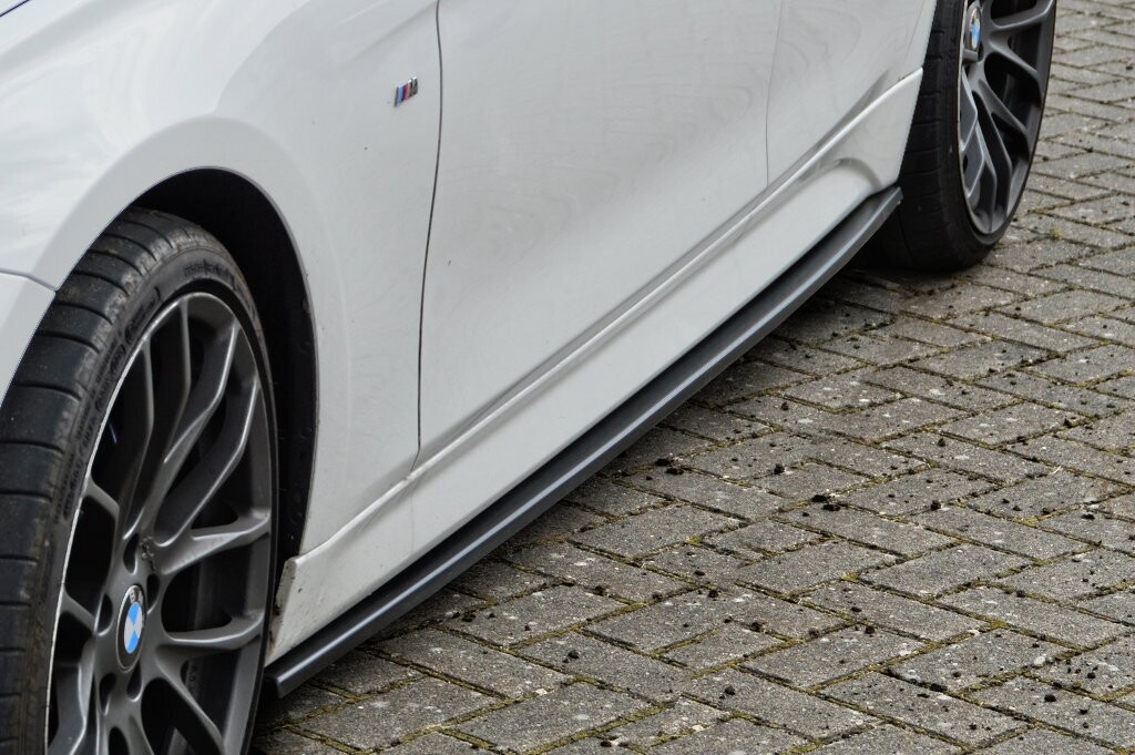 Zijskirts Mazda 3 BP