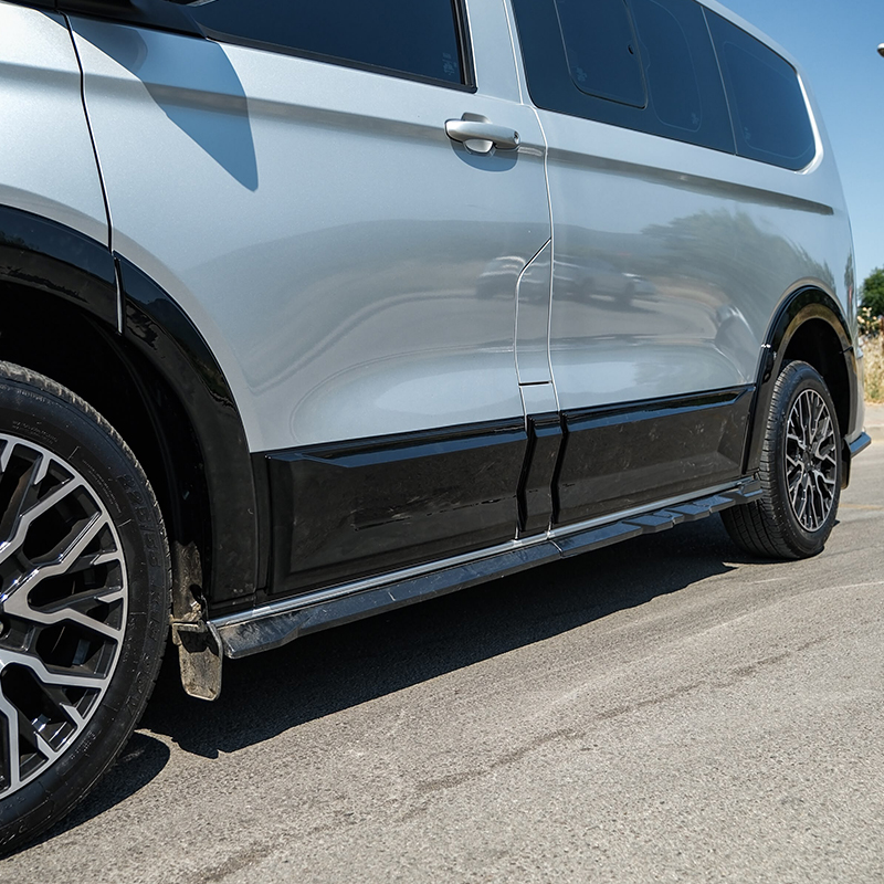 Oneway Body Cladding  Volkswagen Transporter T7 2024- (Short wheel base / All versions) - Gloss black