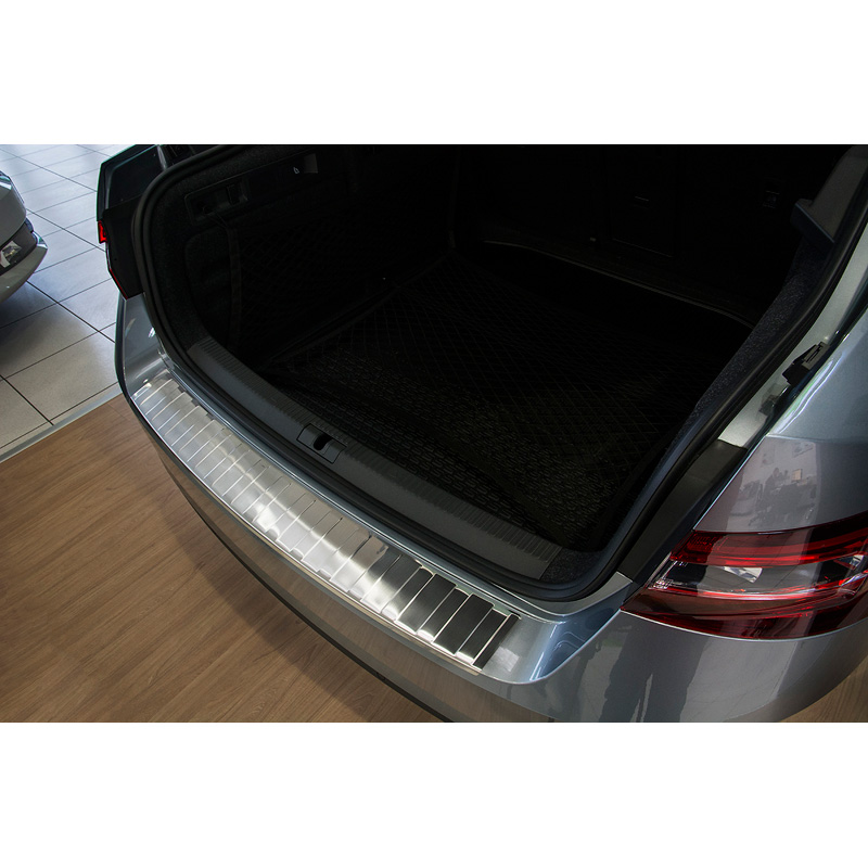 RVS Achterbumperprotector  Skoda Superb Liftback 2015-2019 & 2019- 'Ribs'
