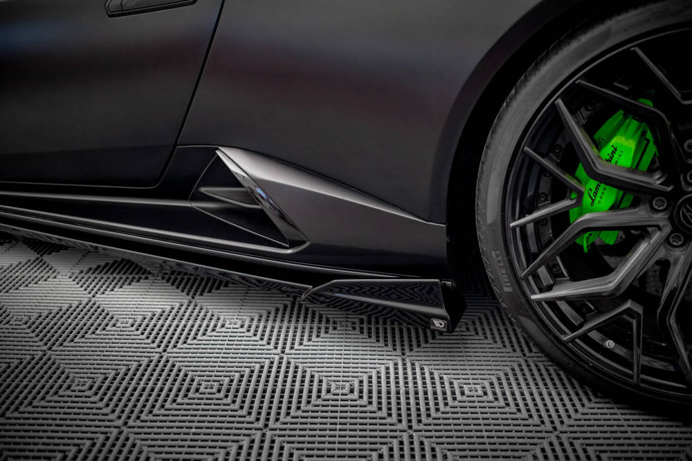 Zijskirts Lamborghini Huracan EVO LP640 Maxton Glans Zwart