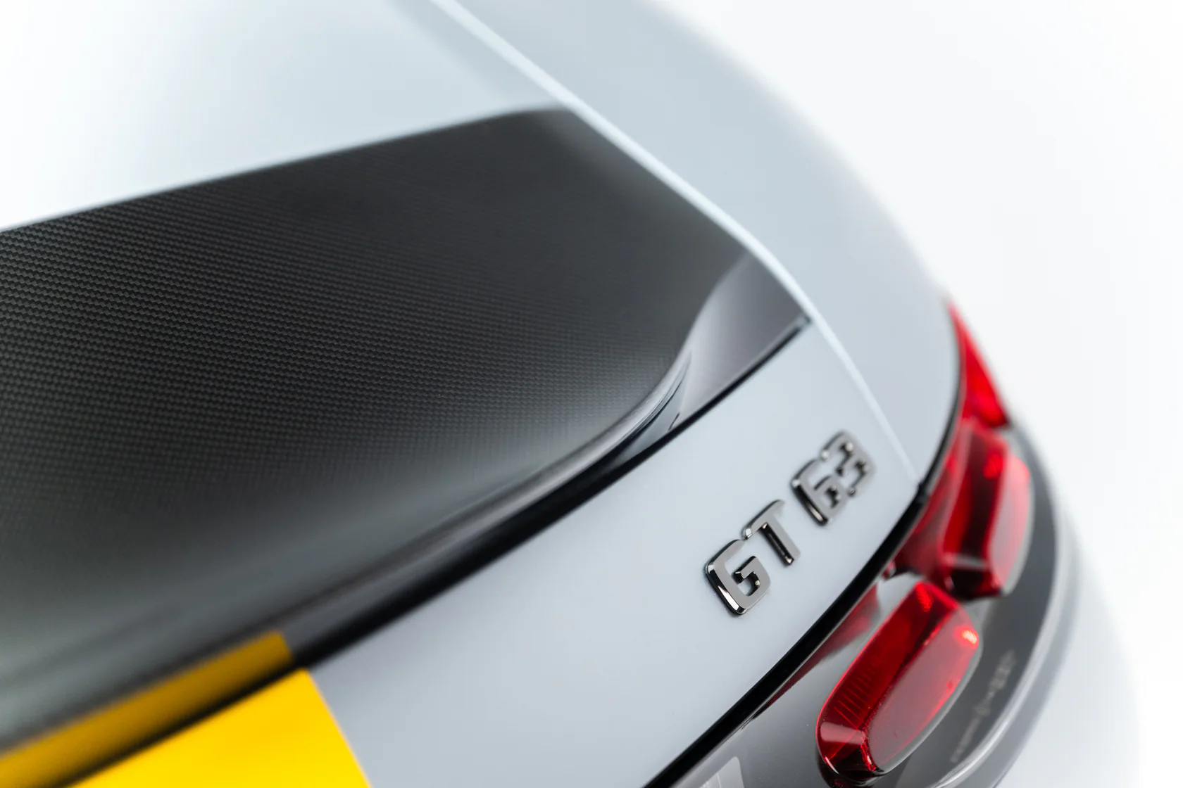 Prepreg Carbon Spoiler V.2 Mercedes-AMG GT 43 / 55 / 63 / 63 S E Performance C192