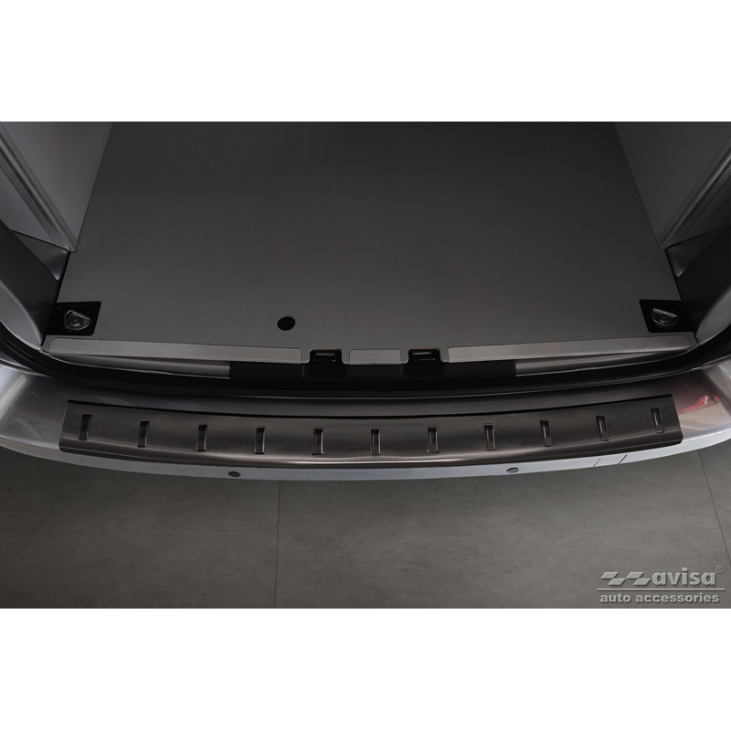Black Stainless Steel Rear bumper protector  Citroën Space Tourer & Jumpy 2016- / Peugeot Traveller & Expert 2016- / Toyota Proace Verso 2016- / Opel Vivaro & Zafira Life 2019- 'STRONG EDITION'