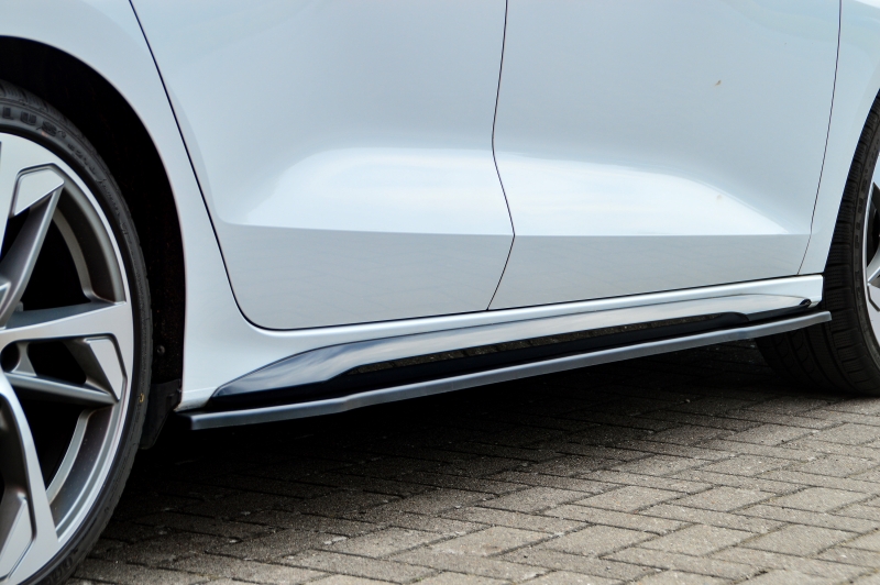 Zijskirts Audi A3 8Y S3 S-Line Limousine Glans Zwart