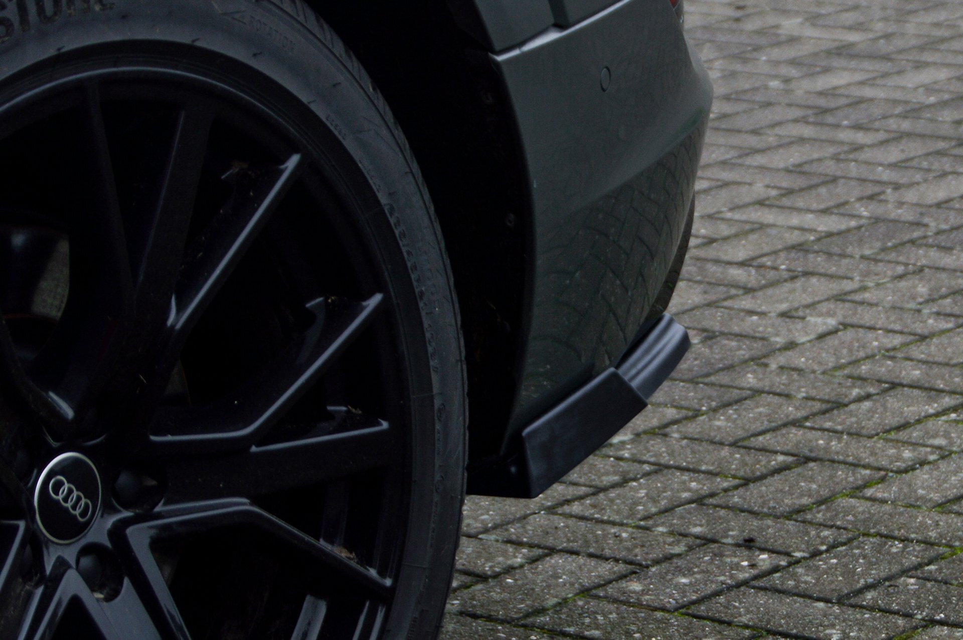Zijdiffuser Audi E-Tron S-Line IN Tuning Glans Zwart