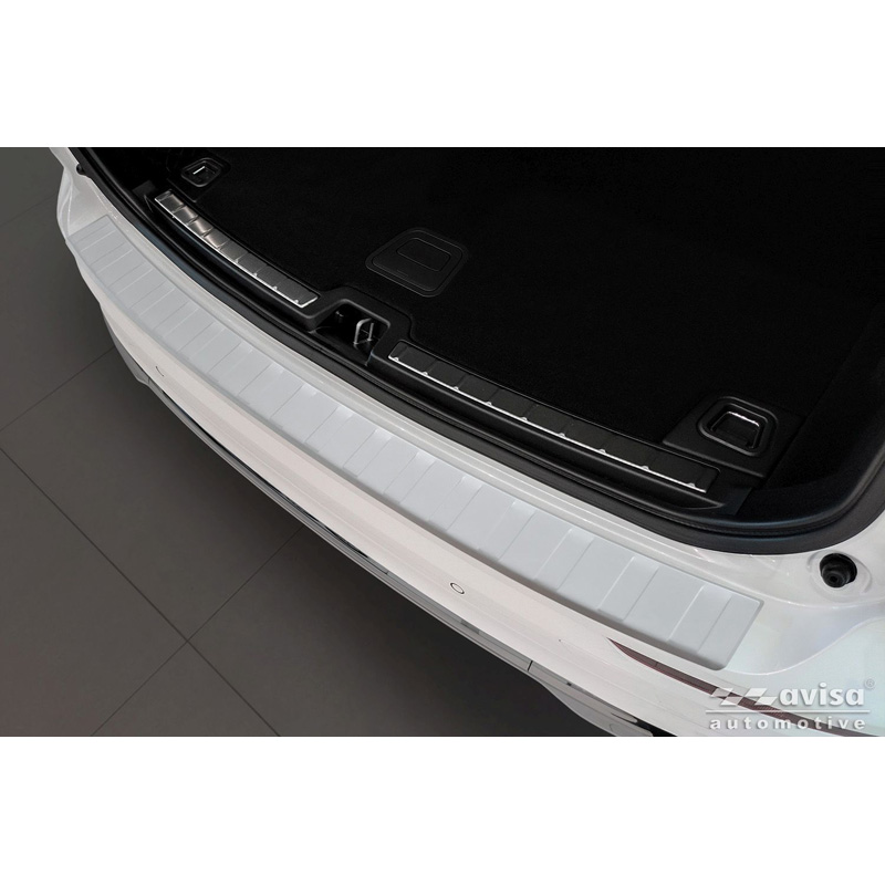 Avisa Stainless Steel Powdercoated Rear bumper protector  Volvo XC60 II 2017-2021 & FL 2021- incl. R-Design 'Soft Silver'