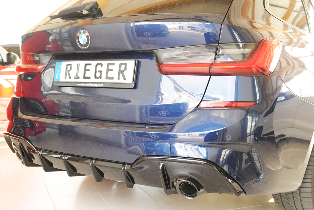 Diffuser BMW 3 Serie G20 Rieger Glans Zwart met Trekhaak