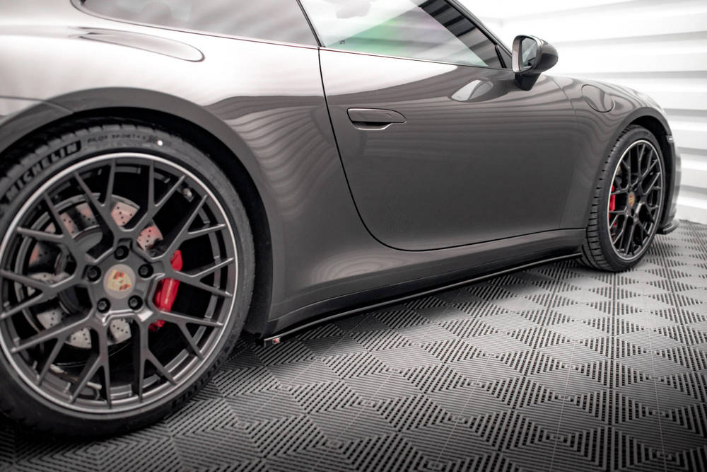 Zijskirts Porsche 911 992 Carrera & Carrera S Maxton Glans Zwart