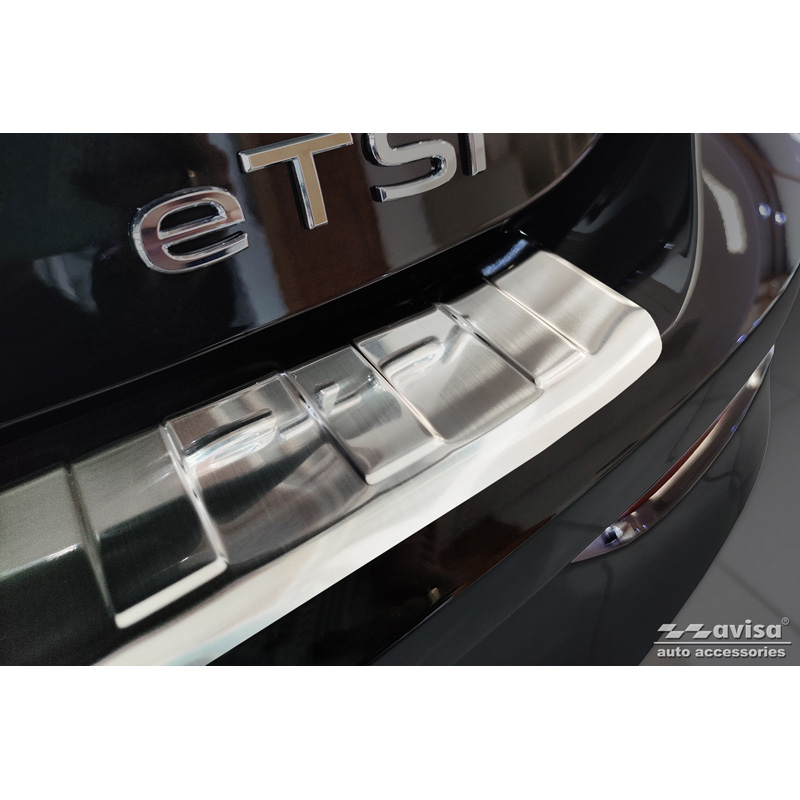 Stainless Steel Rear bumper protector  Volkswagen Golf VIII Variant 2020-2024 & FL 2024- 'Ribs'