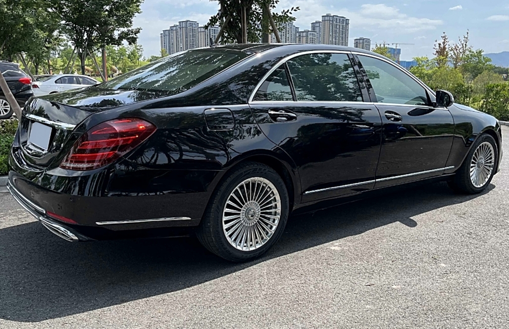 Bodykit Mercedes S Klasse W221 Conversie S Klasse Maybach W222 Design