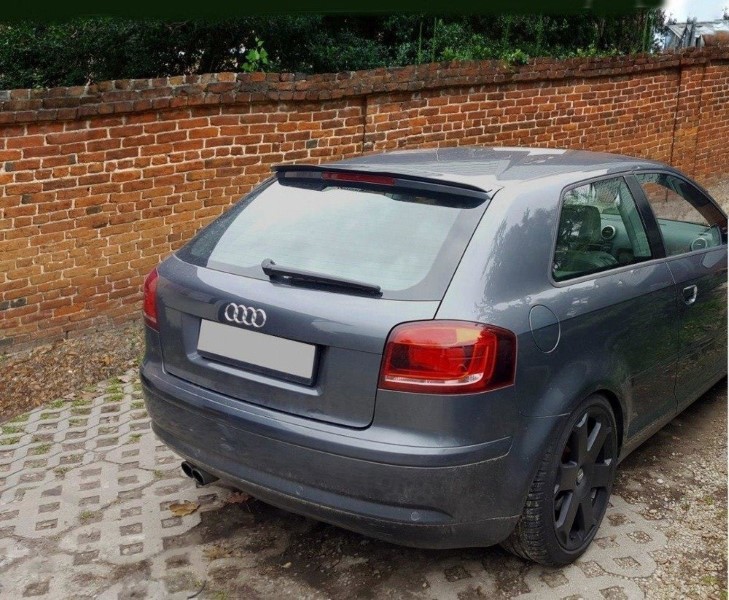 Spoilerkap Audi A3 8P / 8P FL glanzend zwart Maxton