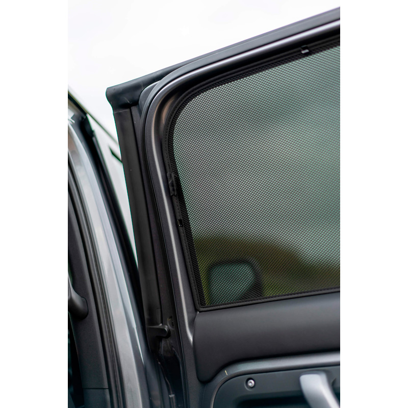 Set Car Shades (rear side doors)  Land Rover Defender D110 5-doors 2020- (4-pieces)