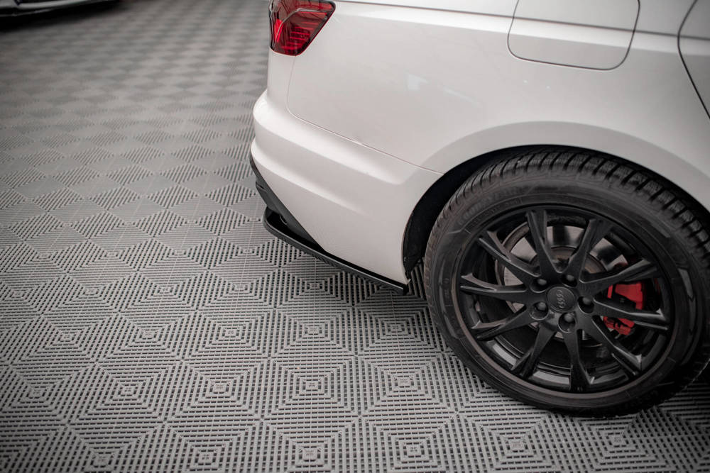 Zijdiffuser Audi A4 B9 FL Maxton Glans Zwart