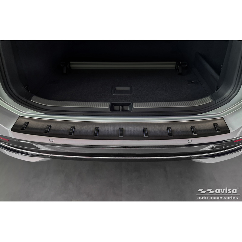 Zwart RVS Achterbumperprotector  Volkswagen Passat Variant (CJ5) incl. R-Line & Hybrid 2024- 'STRONG EDITION'