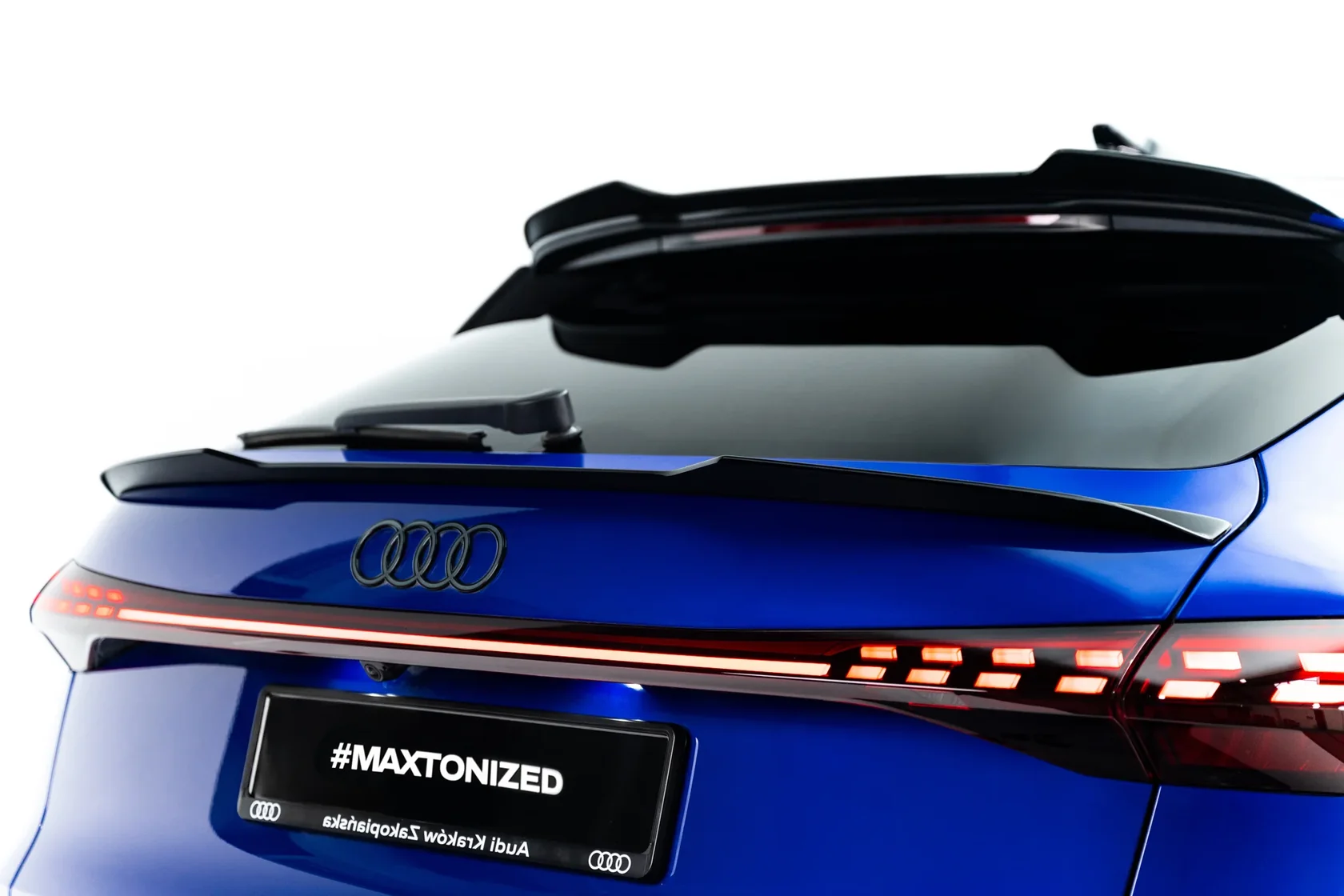 Laag Spoiler Audi Q5 S-Line Sportback / SUV Mk3 2024 - Maxton Glans Zwart