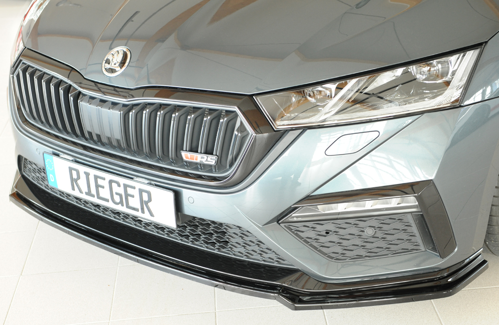 Voorspoiler Skoda Octavia RS (NX) Glanzend zwart