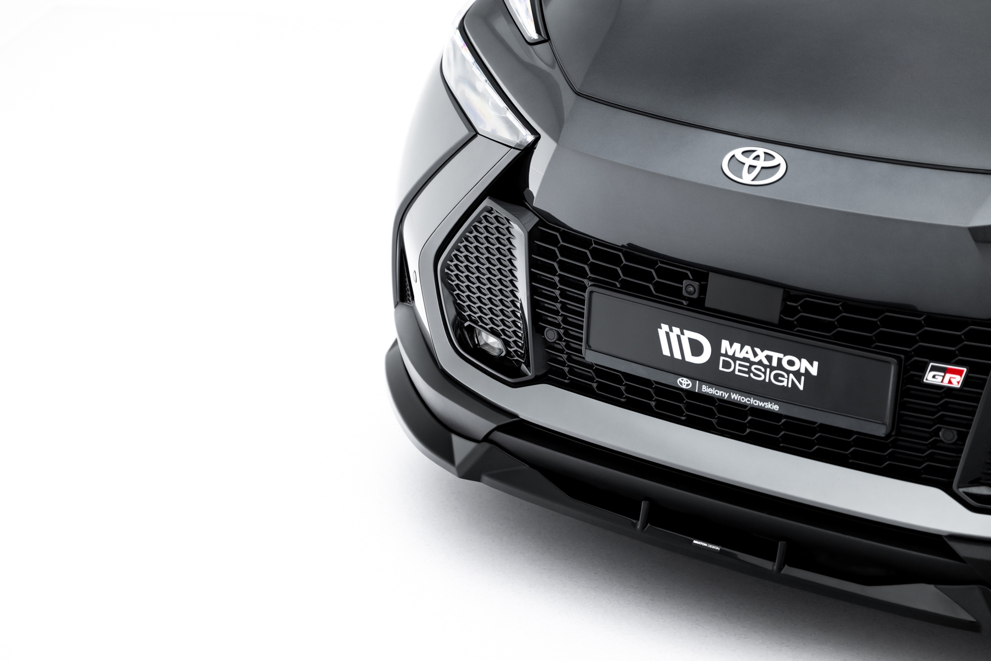 Bodykit Toyota C-HR Mk2 glans zwart