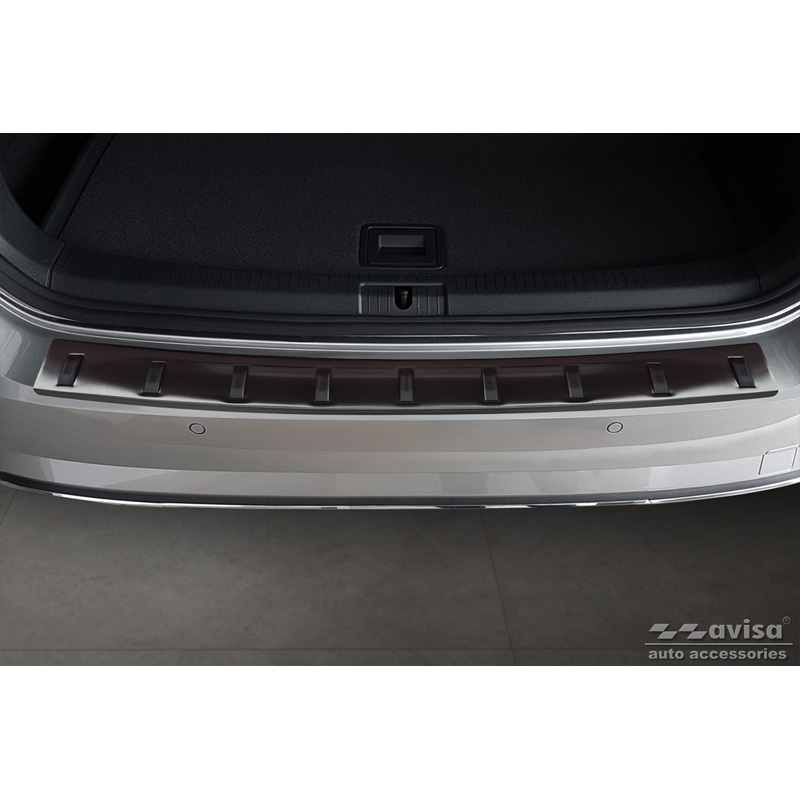 Black Stainless Steel Rear bumper protector  Volkswagen Golf VII Variant Facelift 2017-2019 (incl. R-Line) 'STRONG EDITION'
