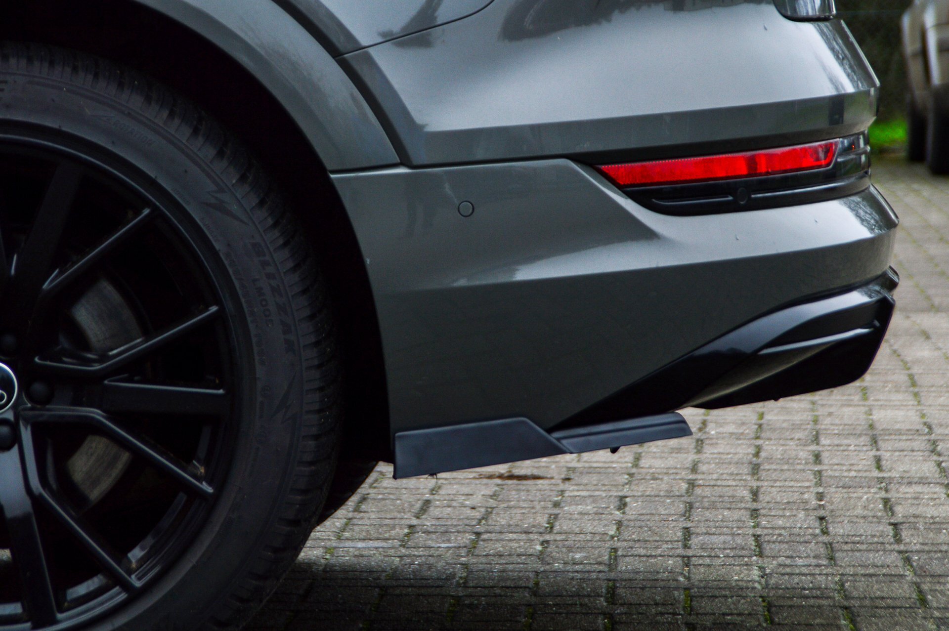 Bodykit Audi E-Tron S-Line IN Tuning Glans Zwart