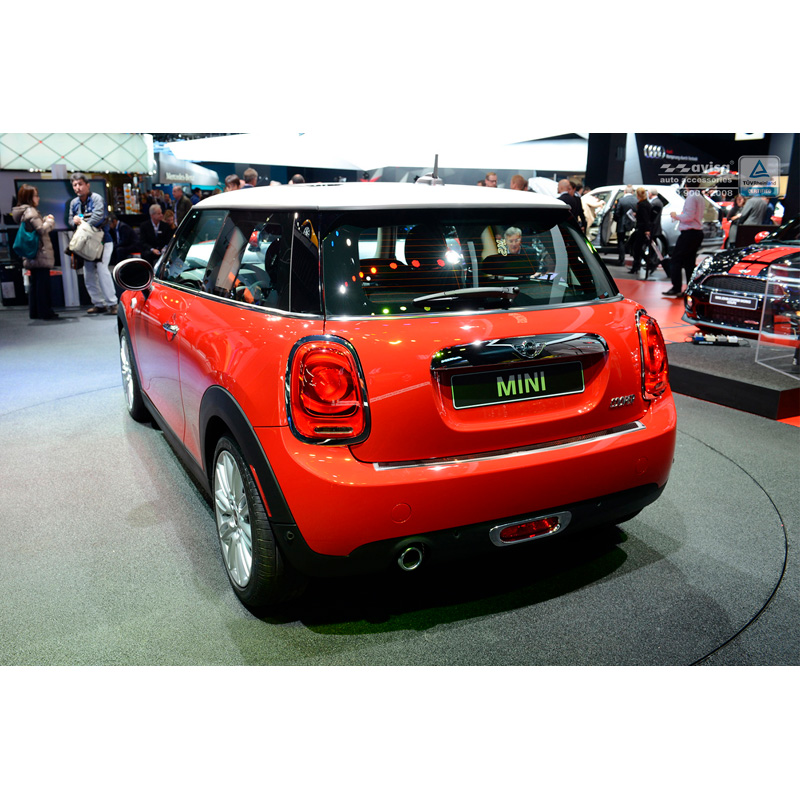 RVS Achterbumperprotector 'Deluxe'  Mini One/Cooper F56 3-deurs 3/2014- Chroom/Rood-Zwart Carbon
