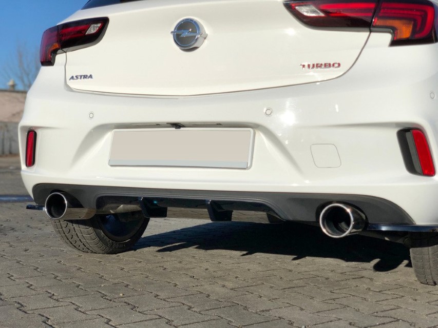 Diffuser Opel Astra K Maxton Design glans zwart