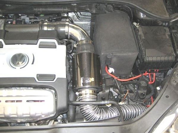 Volkswagen Golf 5 1.4 Twincharged 170 Induction kit FORGE COLD A