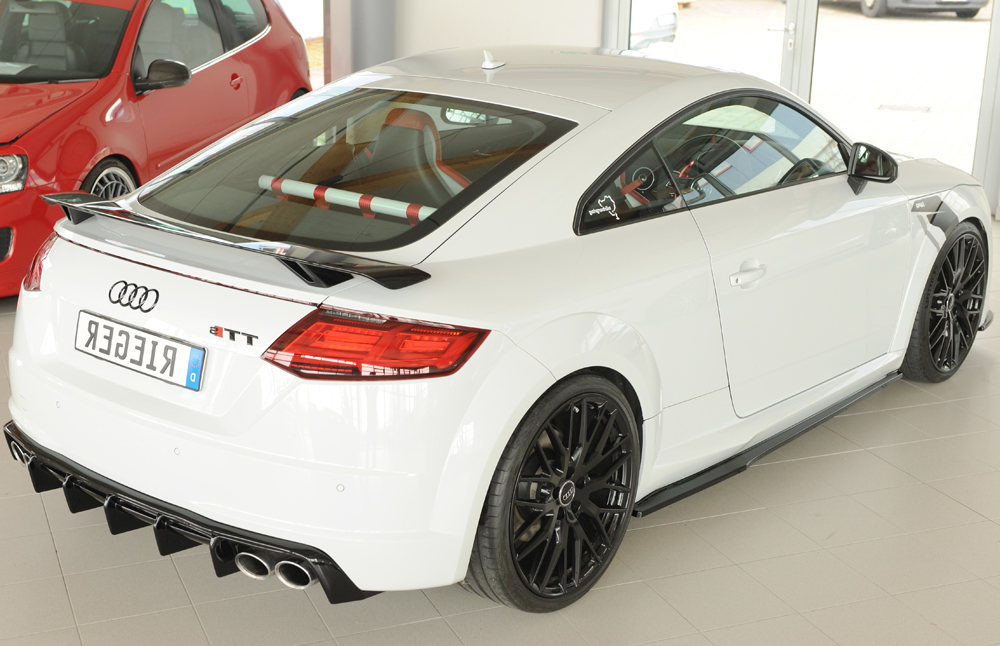 Diffuser Audi TT S-Line / TTS Rieger Glans Zwart