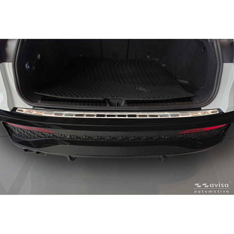 Avisa Chrome Stainless Steel Rear bumper protector  Audi Q5 (GUB) 2025- 'Ribs'