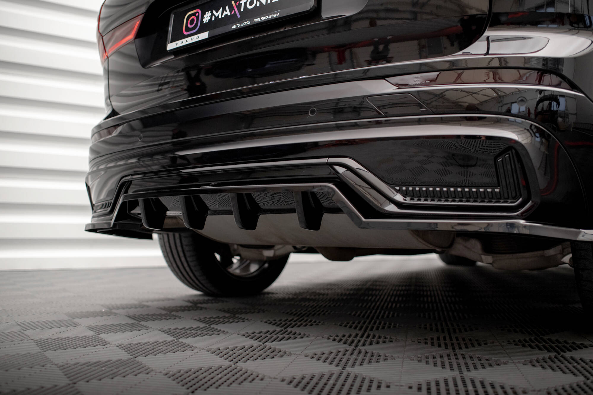 Bodykit – Volvo XC60 R-Design Mk2 Facelift (2021–heden)