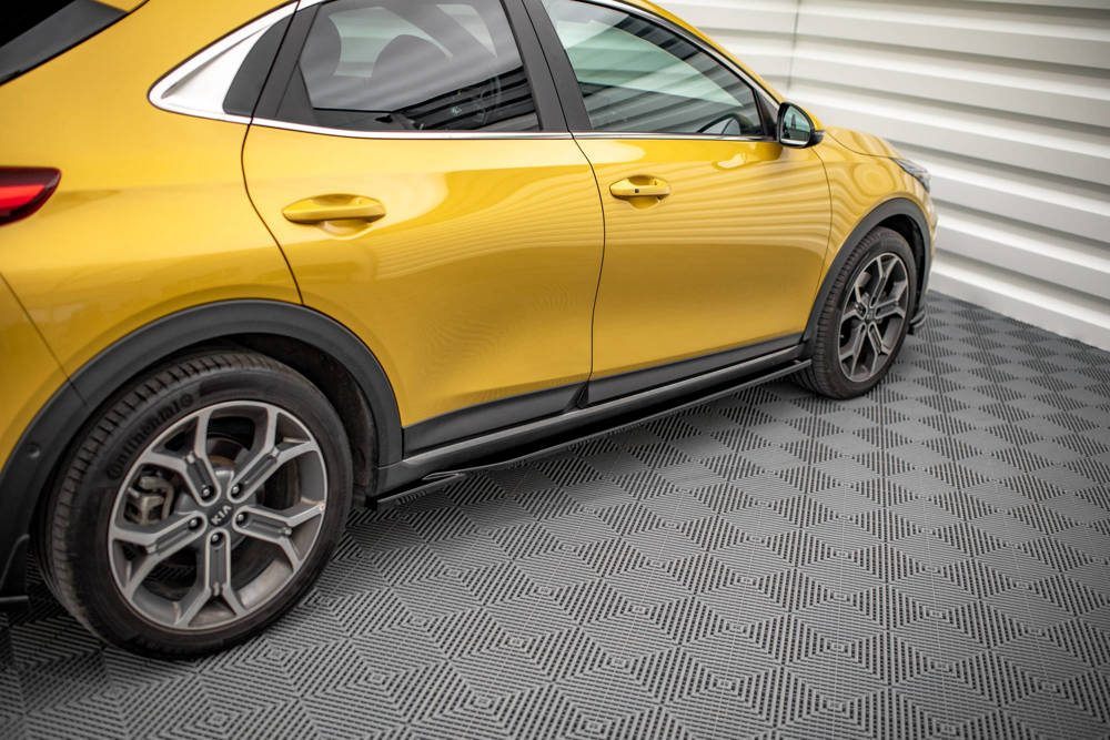 Zijskirts KIA XCeed MK1 Glanzend zwart