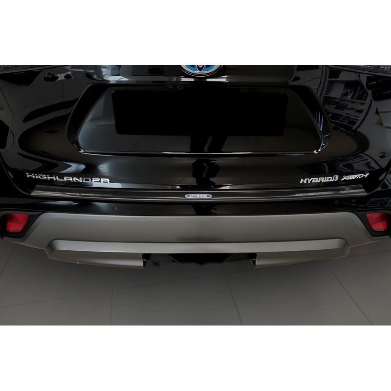 Black Stainless Steel Rear bumper protector  Toyota Highlander (XU70) 2020- 'Hybrid'