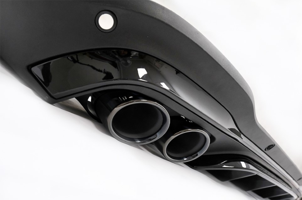 Diffusor Mercedes GLC X253 (2020-..) Facelift GLC43 incl. Uitlaat Stukken Zwart