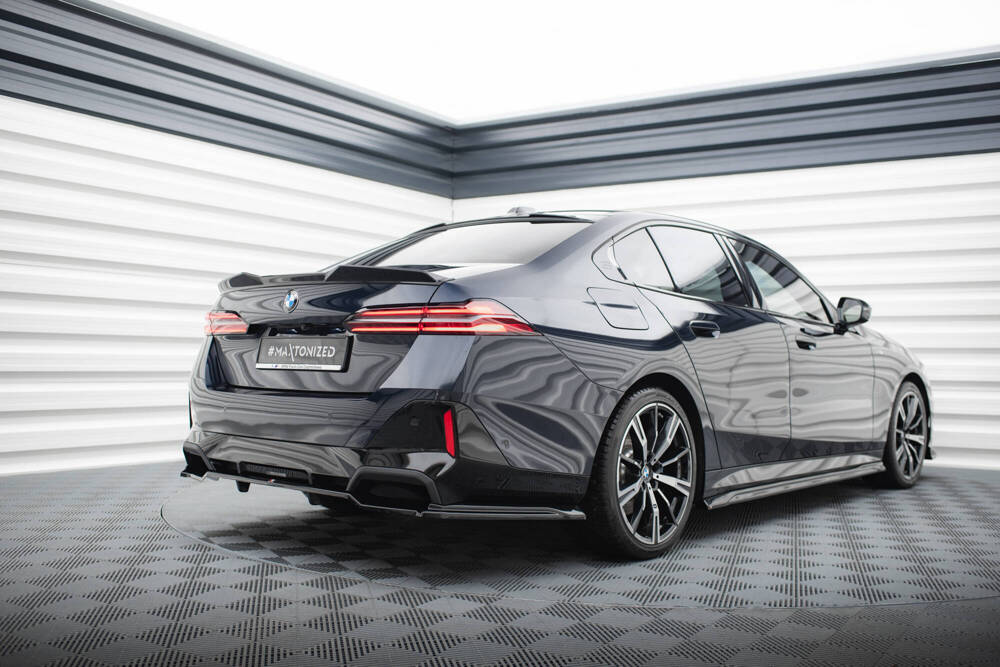 Achterskirts diffusors BMW 5 G60 M-pack V.2