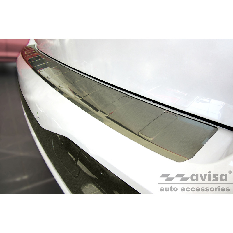 Titanium Stainless Steel Rear bumper protector  BMW X7 (G07) 2019- with M-Sport package 'Ribs'