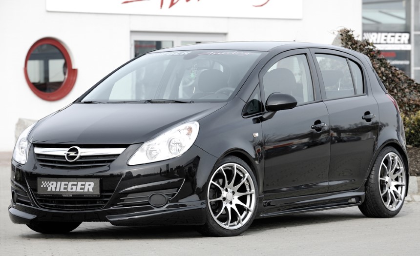 Zijskirts Opel Corsa D Rieger met opening