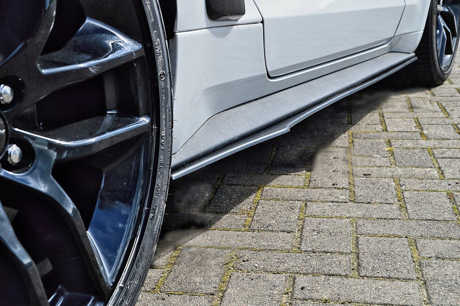 Zijskirts Ford Mustang GT 2014-