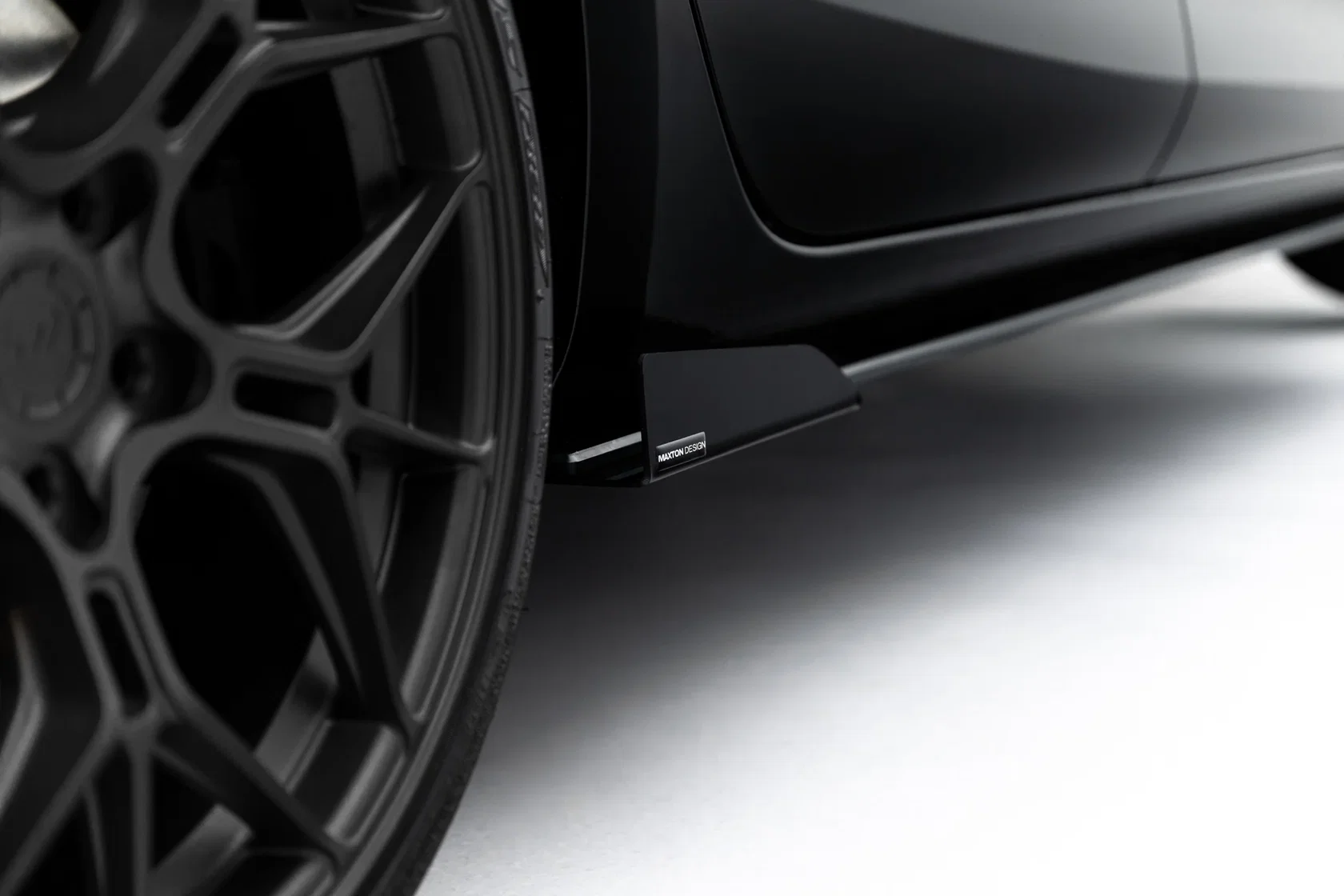Street Pro Side Skirts Diffusers + Flaps Cupra Leon ST / Hatchback Mk1 Facelift