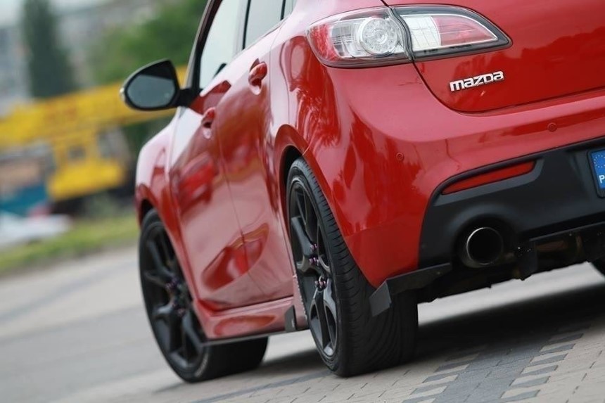 Race zijskirts Mazda 3 MK2 Maxton Design