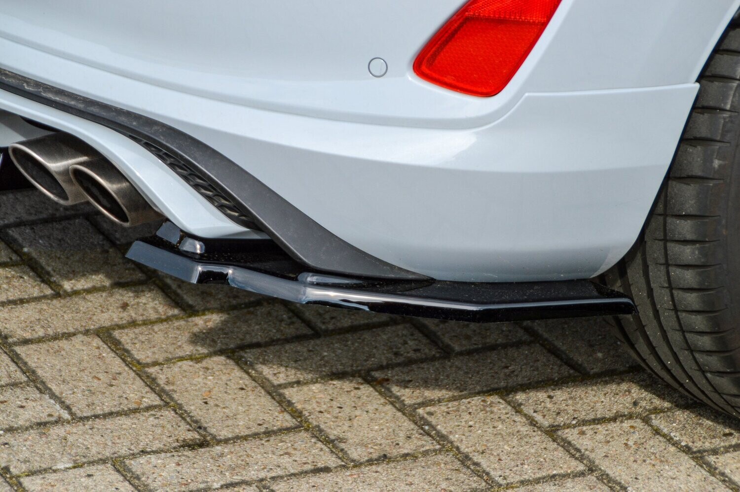 ABS achterskirt Ford Fiesta ST MK8 JHH