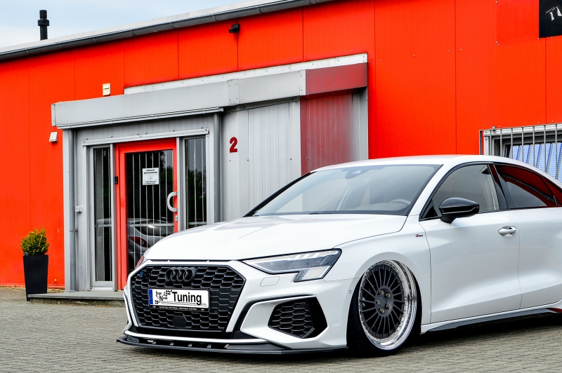 Voorspoiler Audi A3 8Y S3 S-Line Glans Zwart