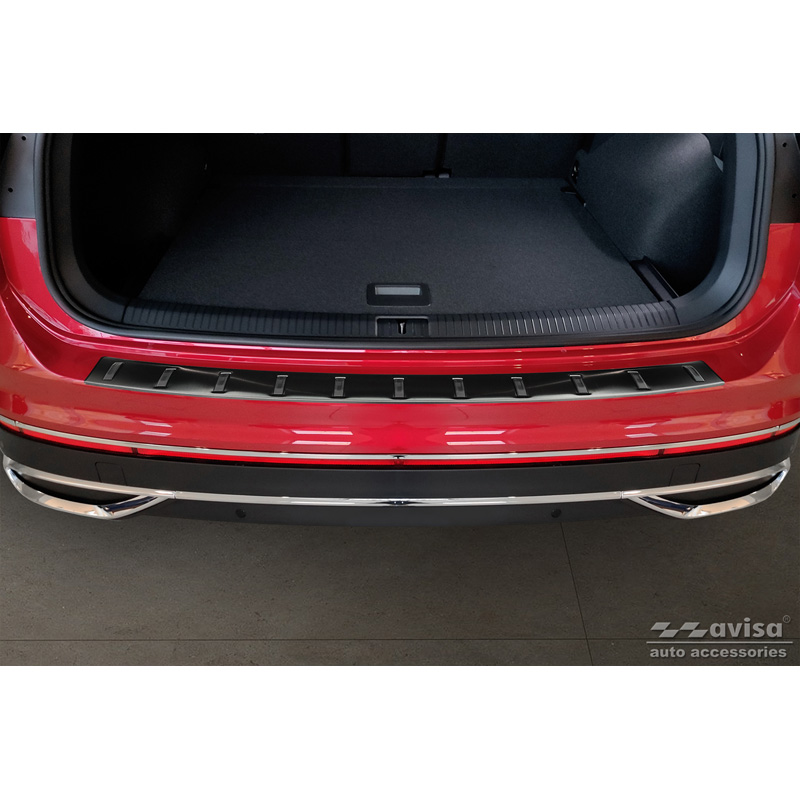 Zwart RVS Achterbumperprotector  Volkswagen Tiguan II 2016-2020 & Facelift 2020-2024 'STRONG EDITION'