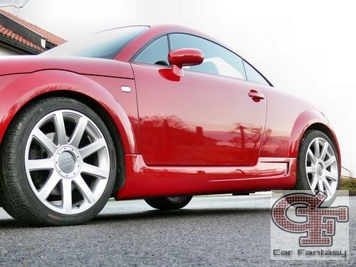 Zijskirts Audi TT SRS-TEC