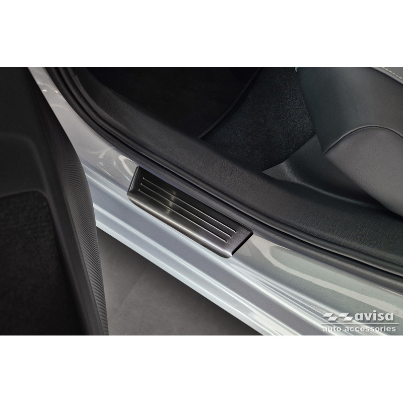 Zwart RVS Instaplijsten  Volkswagen Passat Variant (CJ5) incl. R-Line & Hybrid 2024- / Skoda Superb IV Combi 2024- - 'Lines' - 4-delig