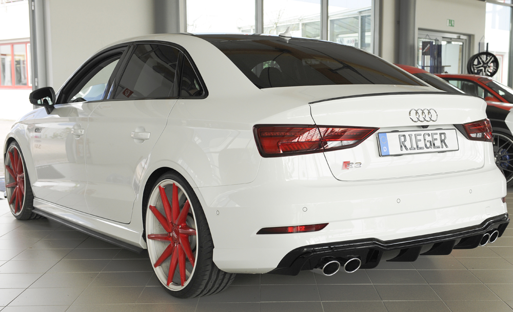 Achteraanzet Audi A3 S-Line S3 Sedan 8V Facelift Glanzend zwart Rieger