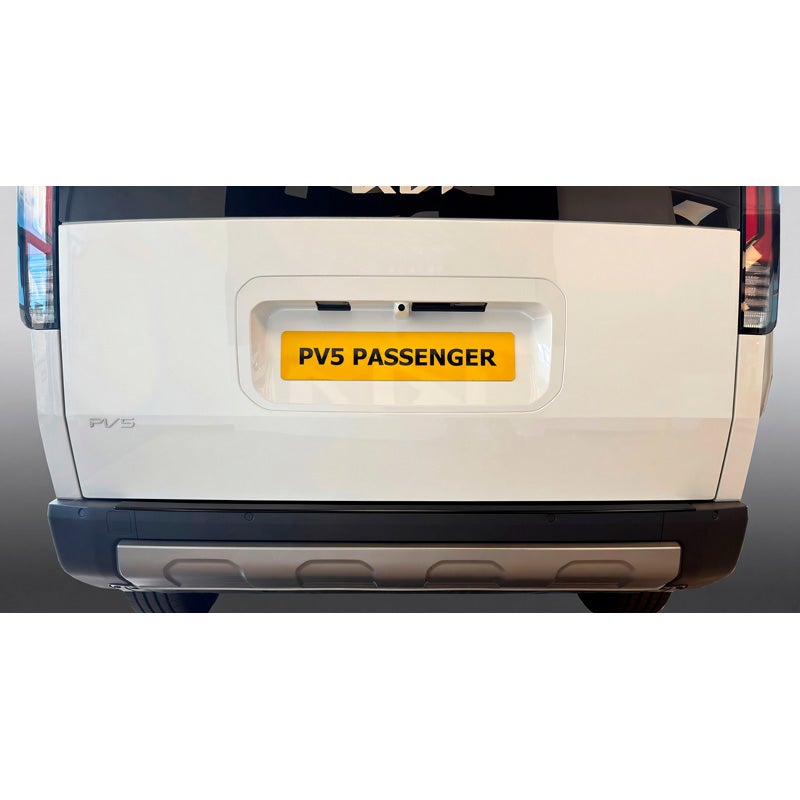 RGM ABS Rear bumper protector  Kia PV5 2025- with rear hatch - Gloss Black