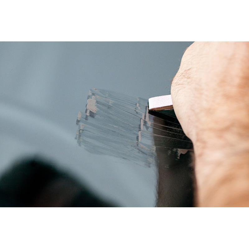 Quixx Glass Scratch Remover