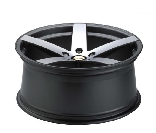Deluxe Uros K Antraciet Matt Polish 10,5x20 5x114,3 ET38 Velgen